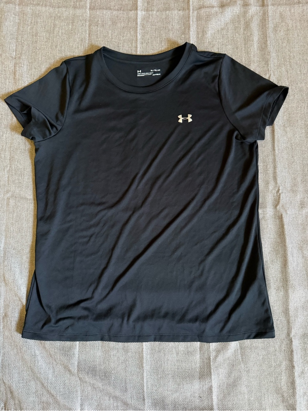 Under Armour Women’s Black Short Sleeve Crew Performance Tee